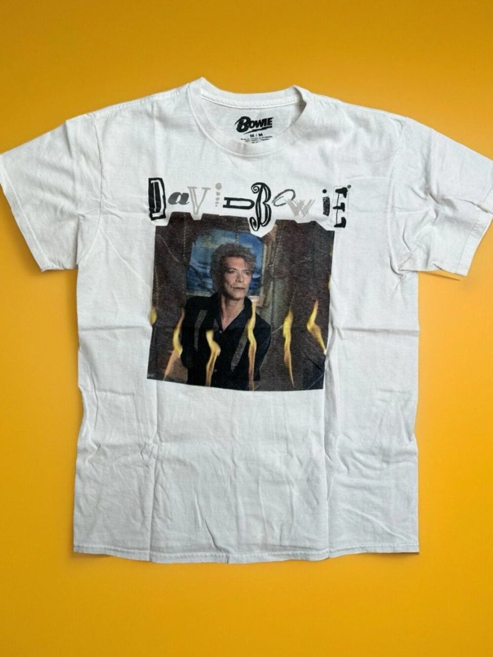 David Bowie / Retro Graphic T-Shirt  NWOT Small